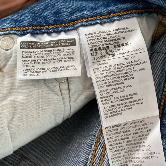 LEVI’s 501 Premium Quality Adjustable Length Shorts Size 26 - Picture 9 of 12